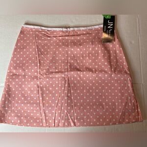 JN Apparel New York Womens Size 10 Petite Light Pink Skort with White Polka-Dots